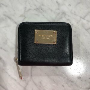 Black Michael Kors Wallet